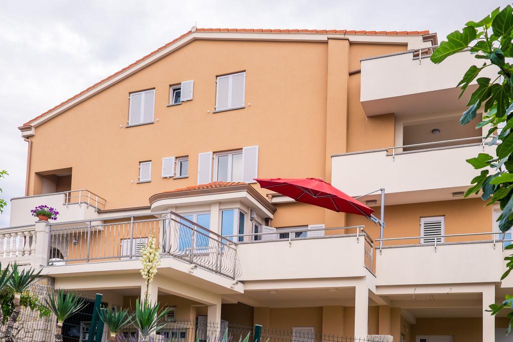 Apartments Vall Krk Town Luaran gambar