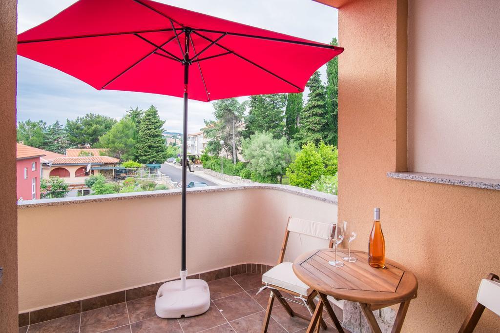 Apartments Vall Krk Town Luaran gambar