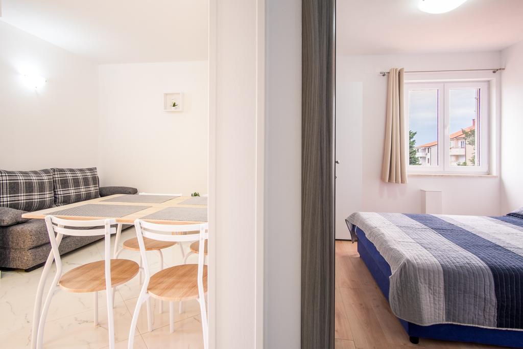 Apartments Vall Krk Town Luaran gambar
