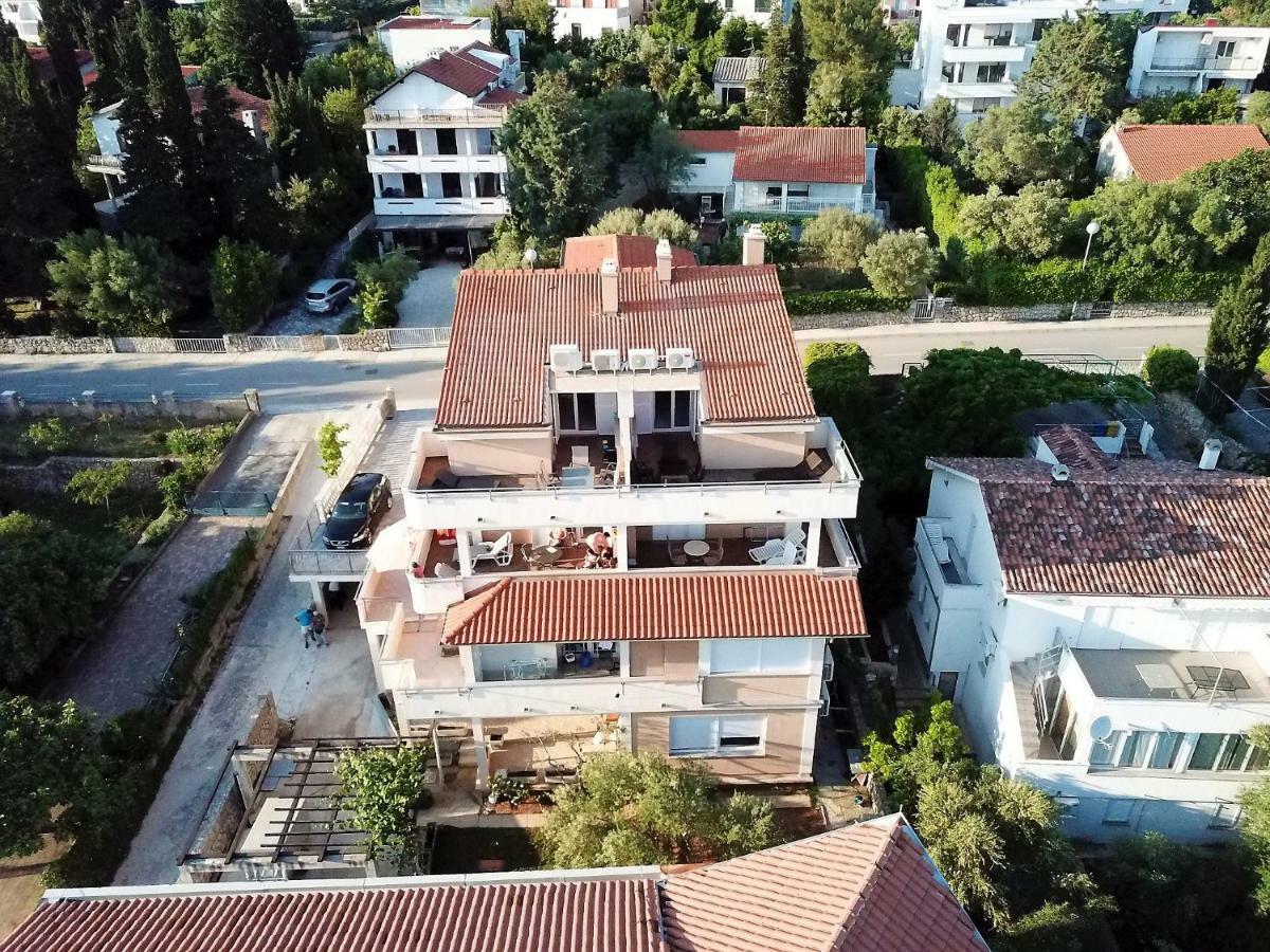 Apartments Vall Krk Town Luaran gambar