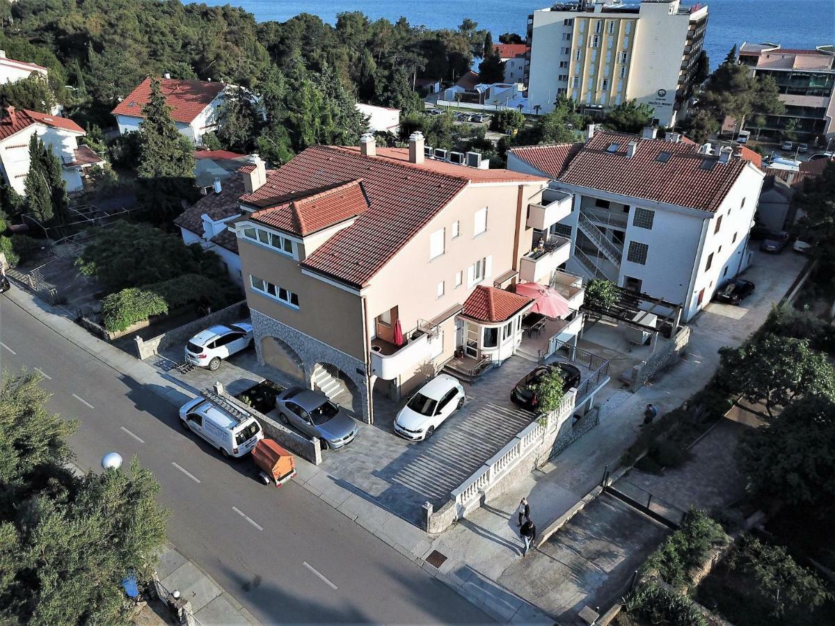 Apartments Vall Krk Town Luaran gambar