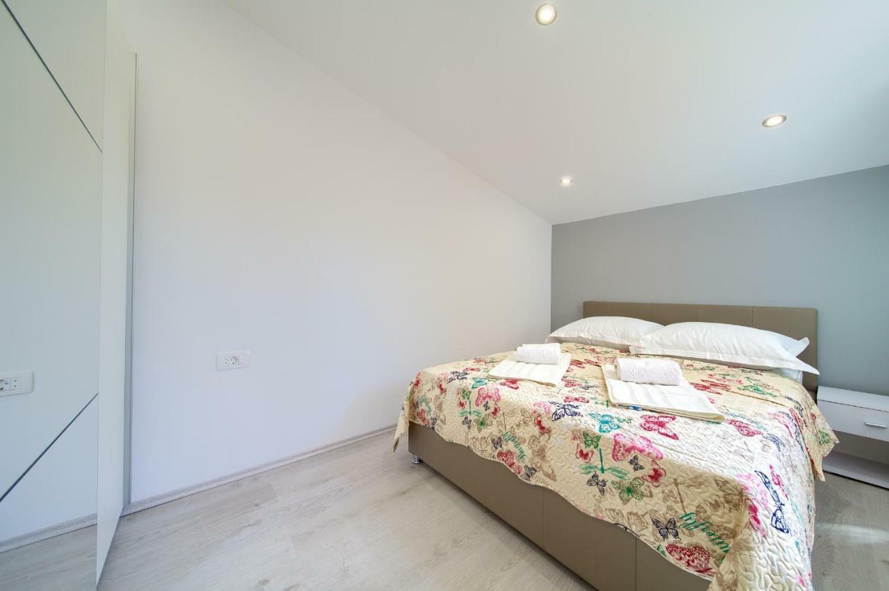 Apartments Vall Krk Town Luaran gambar